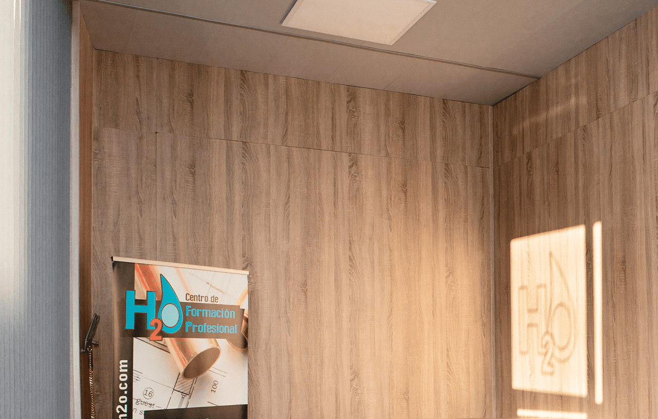 Centro de Formación Profesional H₂O Centro de Formación Profesional H2O